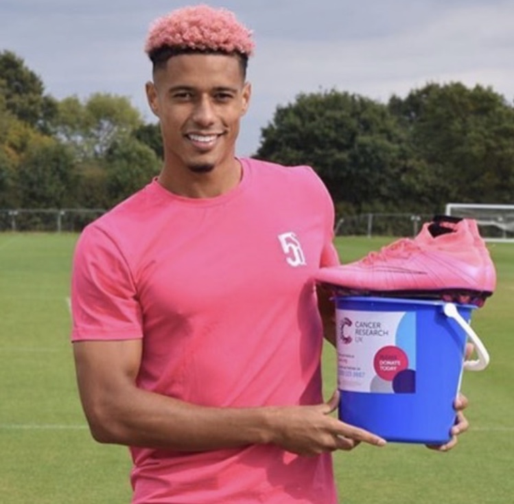 Lyle Taylor goes Pink for Cancer research