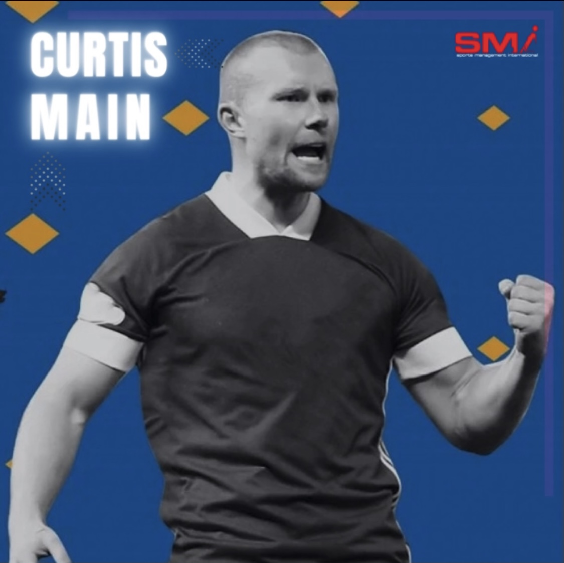 Curtis Main signs for Shrewsbury Town