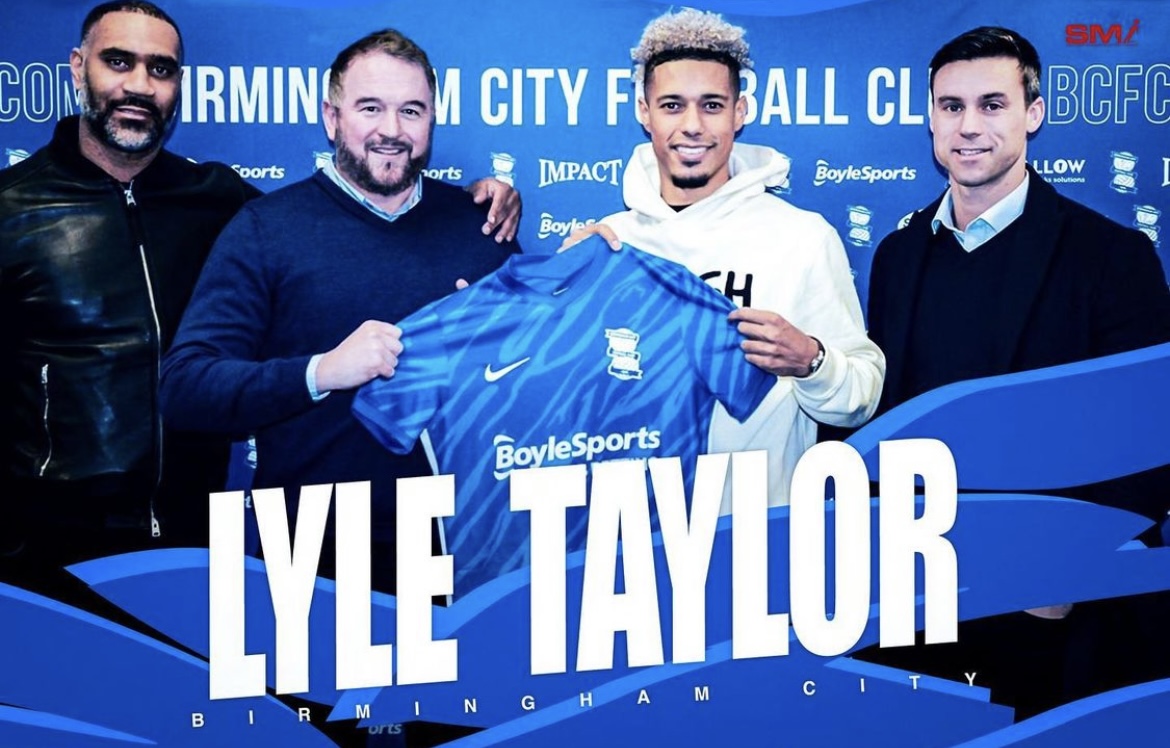 Lyle Taylor joins the Blues